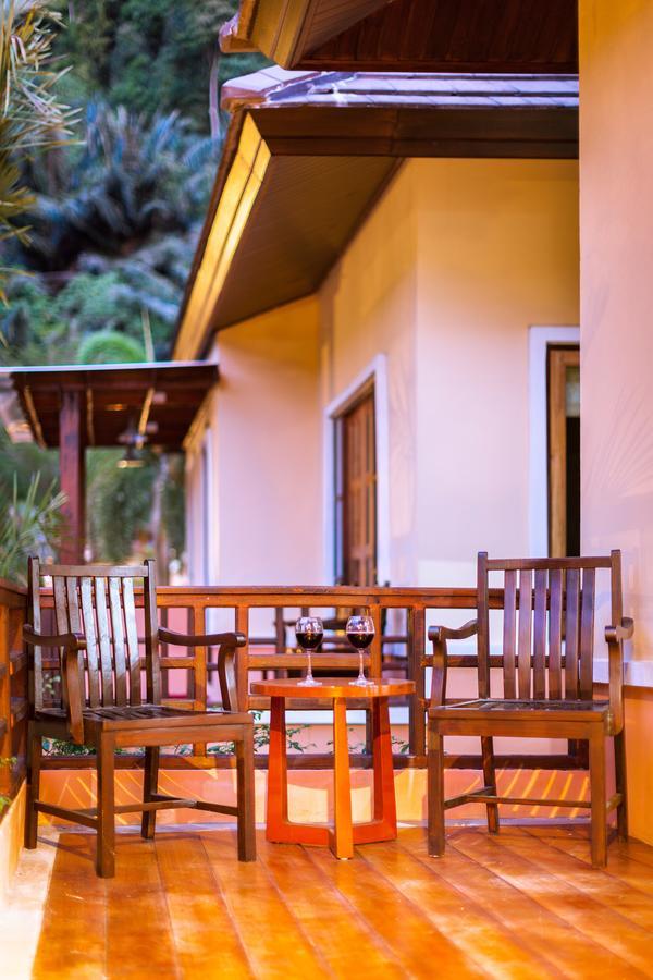 Palms Hill Resort Phang Nga Exterior photo